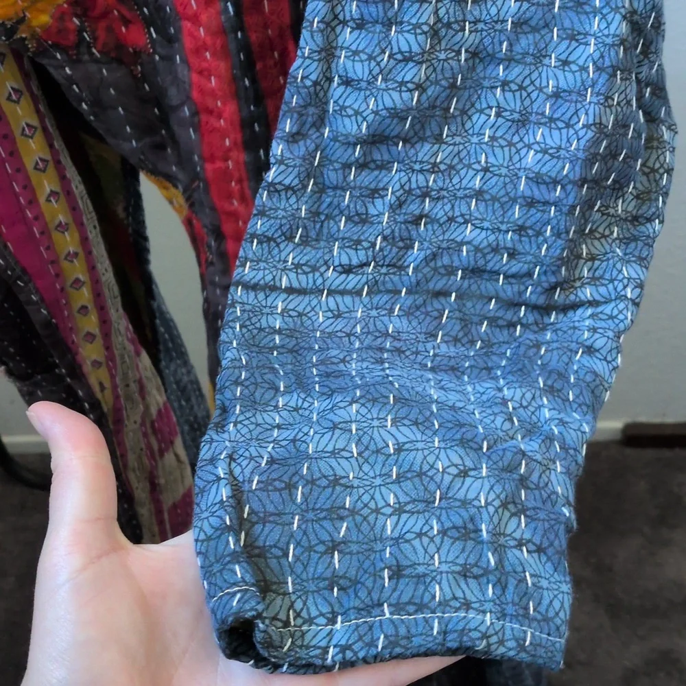 ✨ Kantha Bae Cowl Split Pullover Osfm - Picture 10 of 10